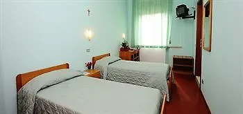 Mater Gratiae 2* Перуджа